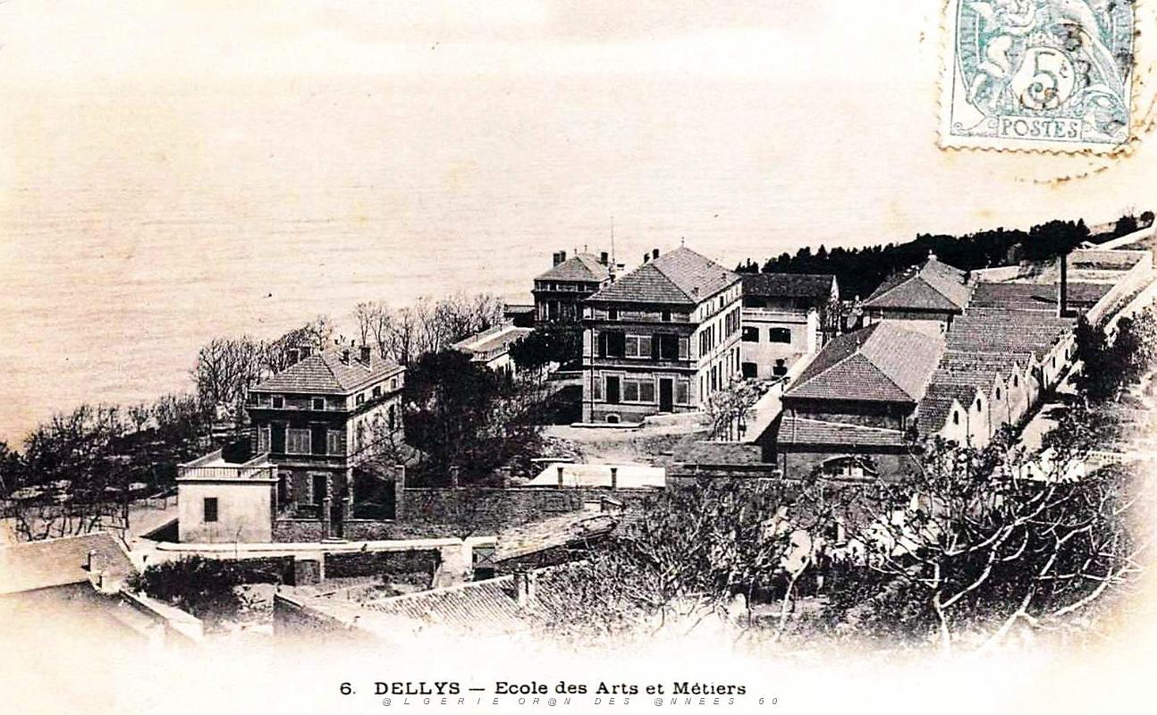 Dellys - Ecole des Arts et Metiers - Vue aerienne.jpg
